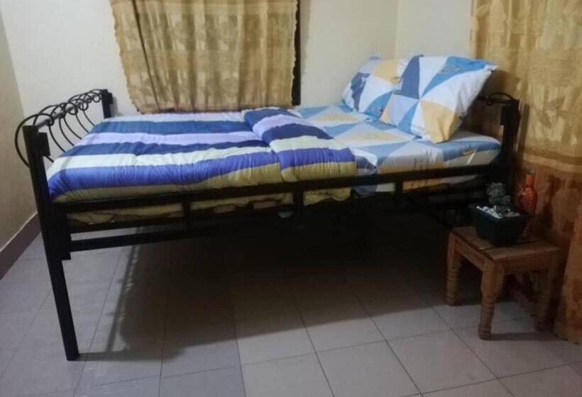 Makanga Charity Hostel