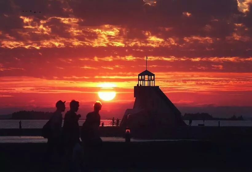 Nallikari Seaside Aalto Apartments
