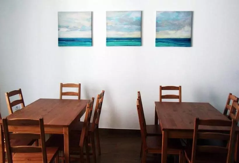 Majatalo Inncork Guesthouse