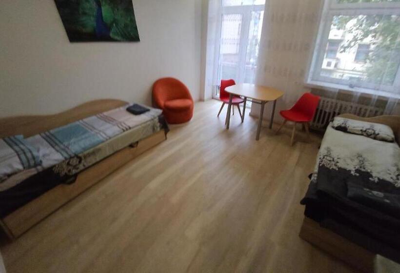 پانسیون Kauno Apartamentai Su Balkonu