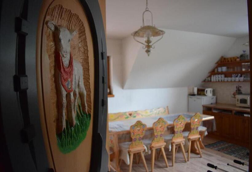 ペンション Penzión Na Gazdovskom Dvore