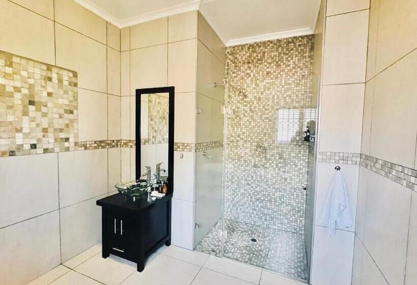 膳宿费 The Stella Guest House & Spa