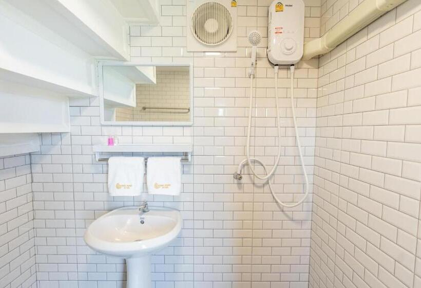 منتجع Chiangrung Park