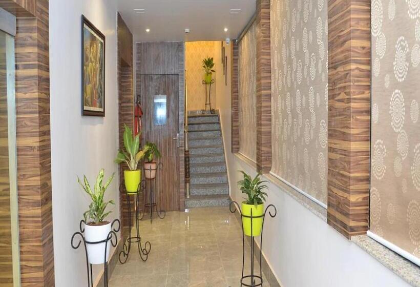 Shaan Best Hotel & Lounge In Kharagpur