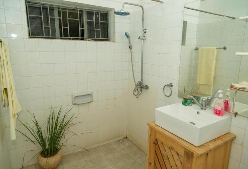 Bed and Breakfast Blue Elephant Villas