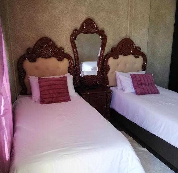 Bed and Breakfast Nonesi Lodge