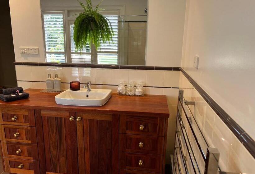 تختخواب و صبحانه Tanglewood House, Sheffield Tasmania