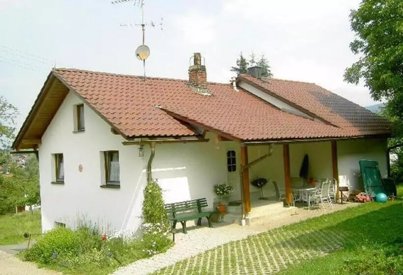 ホテル Bauernhof Madlhof