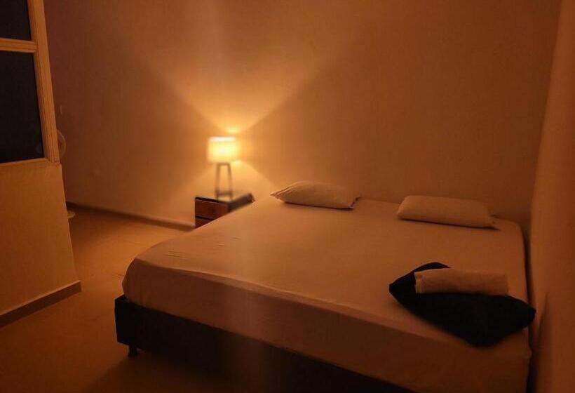 هتل Boutique Real