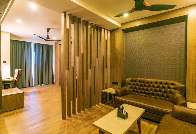 ホテル Classic Regency