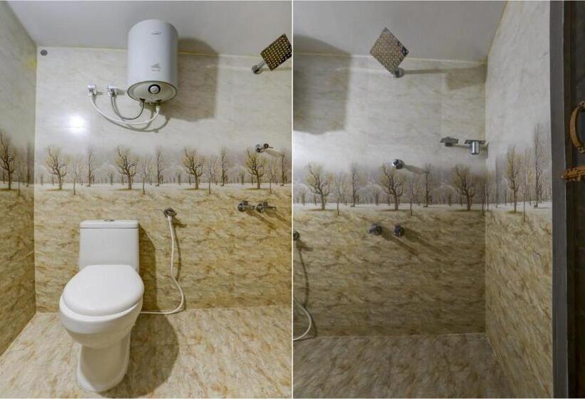 Hotel Oyo Flagship Kvk Residency