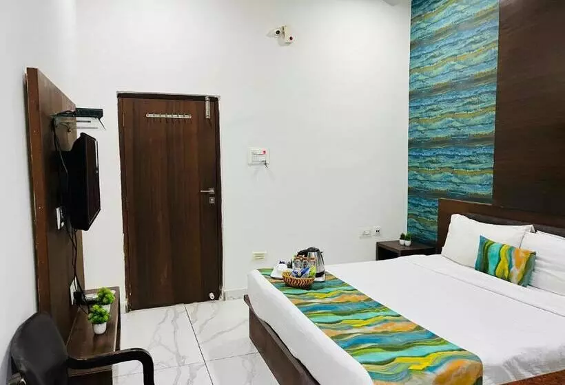 ホテル Plaza Airport Zone