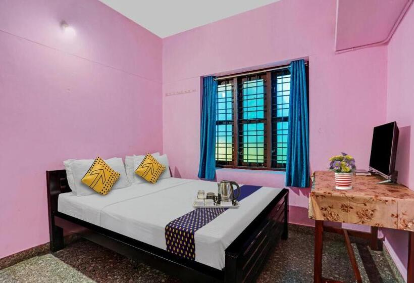 בית מלון כפרי Spot On 70279 Unique Residency