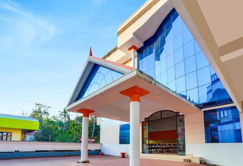 Hotelli Spot On Naaz Residency