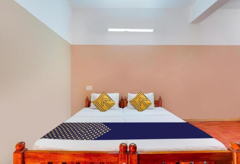 Hotelli Spot On Naaz Residency