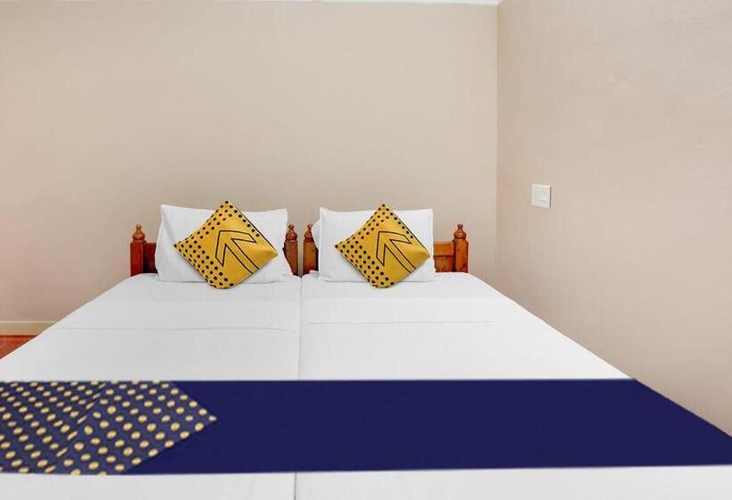 Hotelli Spot On Naaz Residency