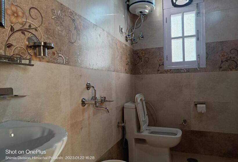 ホテル The Royal Moon