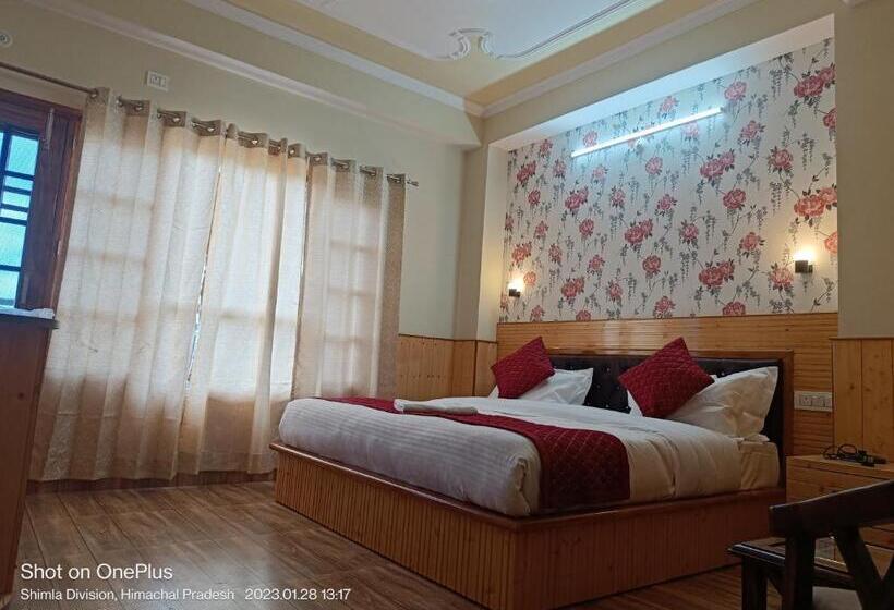 ホテル The Royal Moon