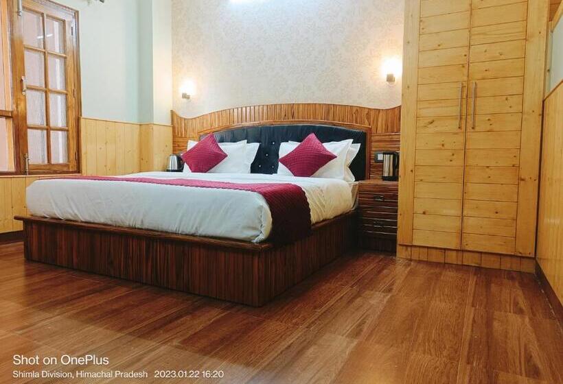 ホテル The Royal Moon