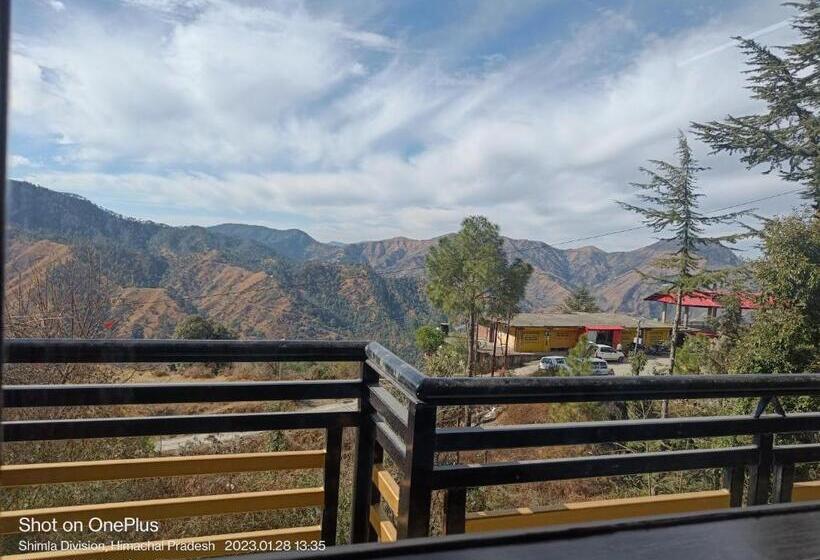 ホテル The Royal Moon