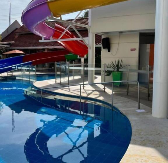 هتل Villa Hasbleidy