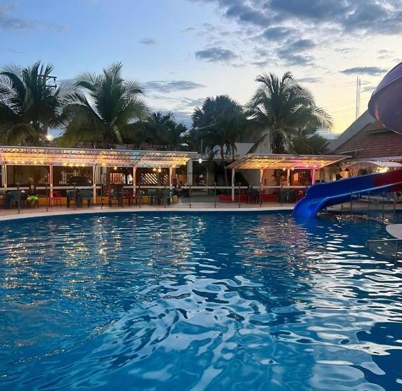 هتل Villa Hasbleidy