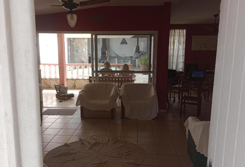 Kanaloa Hostel Ubatuba