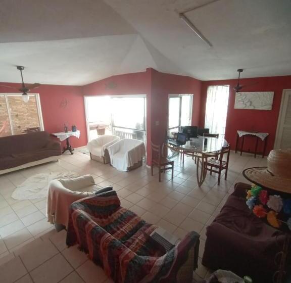 Kanaloa Hostel Ubatuba