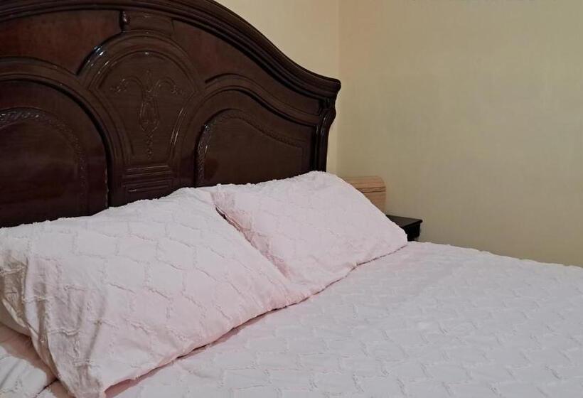 بنسيون Estudio&gamas