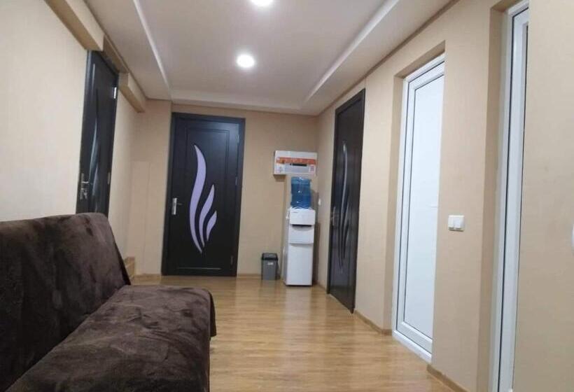 پانسیون Guest House Aisi