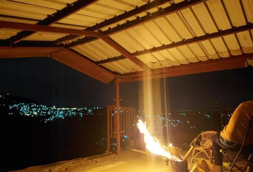 ペンション Shimla Regency