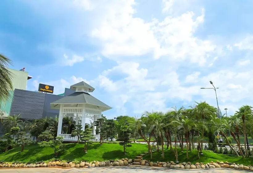Pleiku Hotel By Gia Lai Tourist