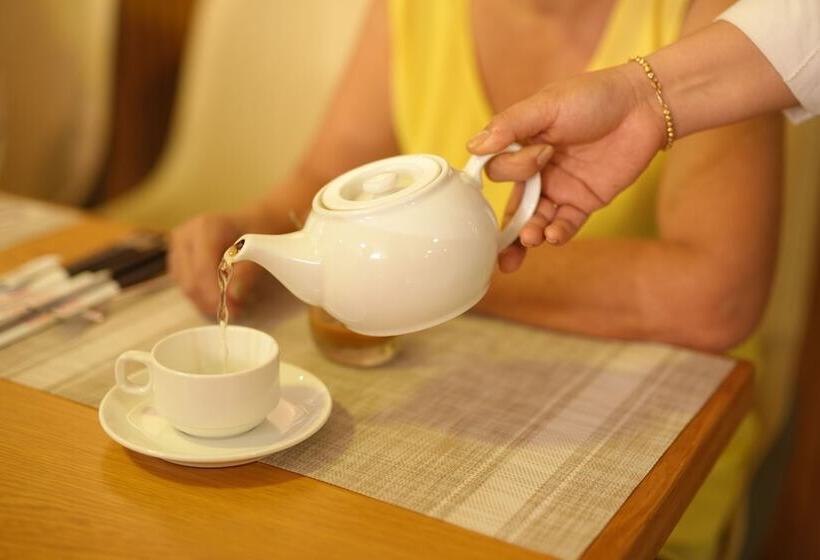 Pleiku Hotel By Gia Lai Tourist