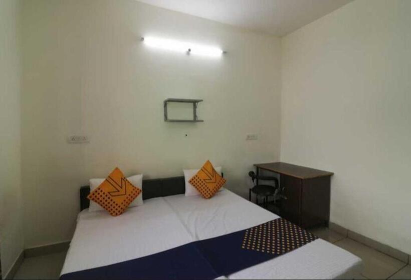 Spot On Spotlight Inn Hotel And Restaurant