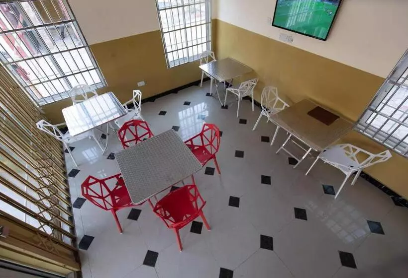 Ag Hotel And Suites