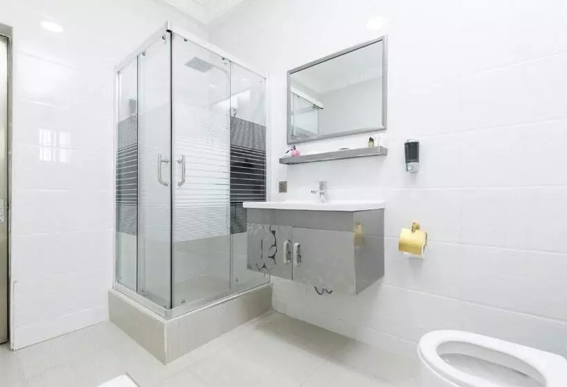 Ag Hotel And Suites