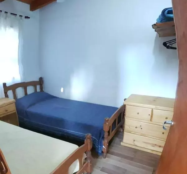 ユースホステル Cabañas Brisas Del Bosque