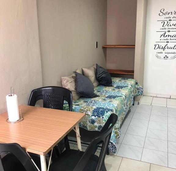 ユースホステル Entre Viñas