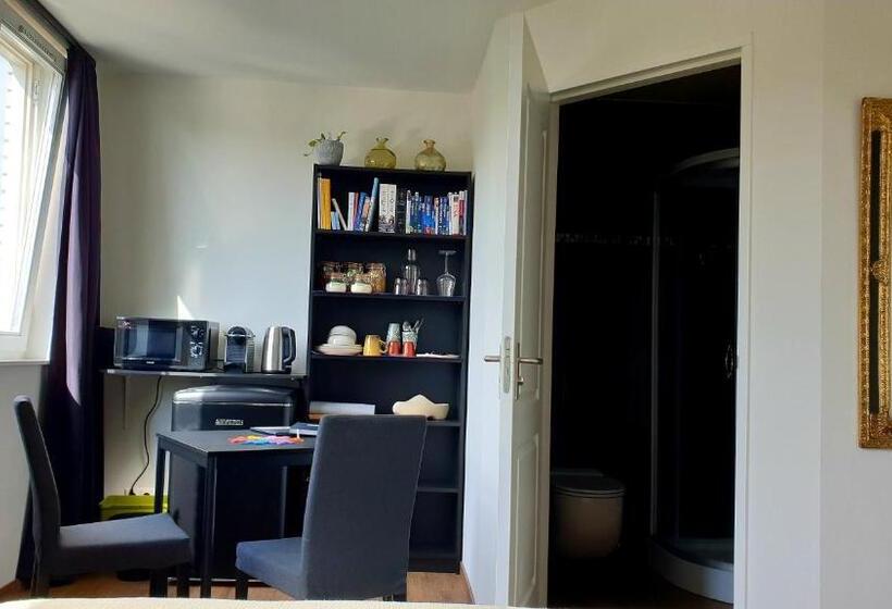 민박 Amor Guesthouse