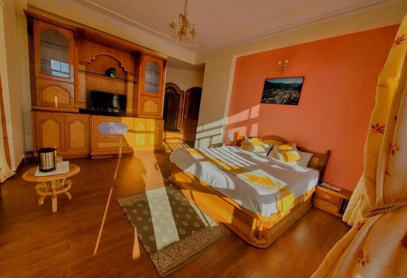 Bed and Breakfast Cedar Cottage