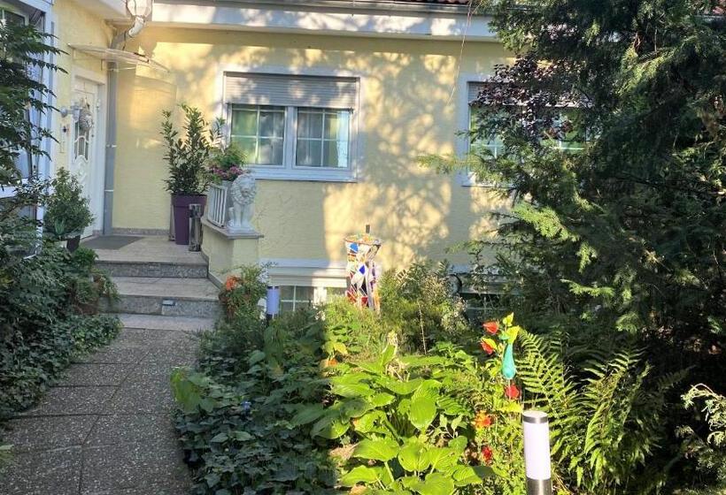 Bed and Breakfast Pension Bunz