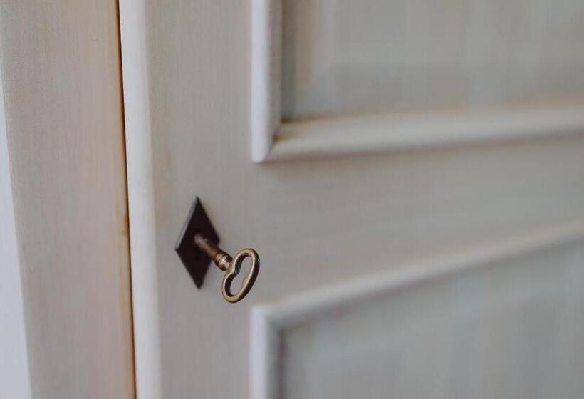 ベッドアンドブレックファースト Pratelli6