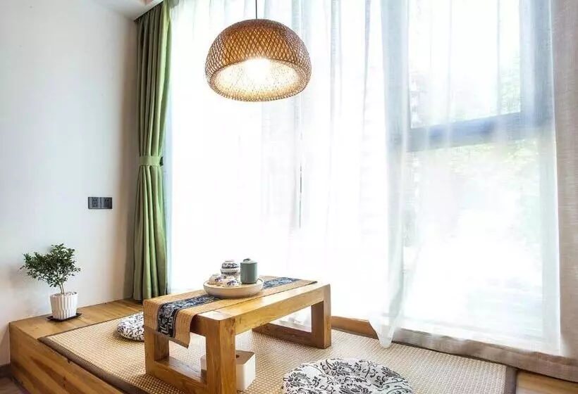 Cloudy Warm Hotel   Huangshan Scenic Area Transfer Center Branch