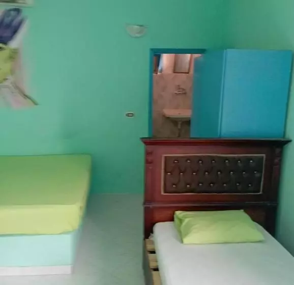 هتل Blue Bird Village