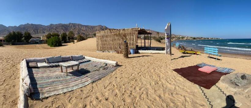 هتل Blue Bird Village