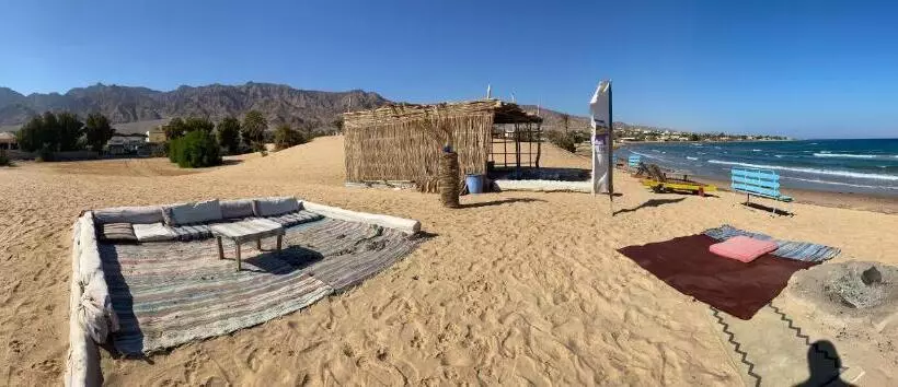 هتل Blue Bird Village