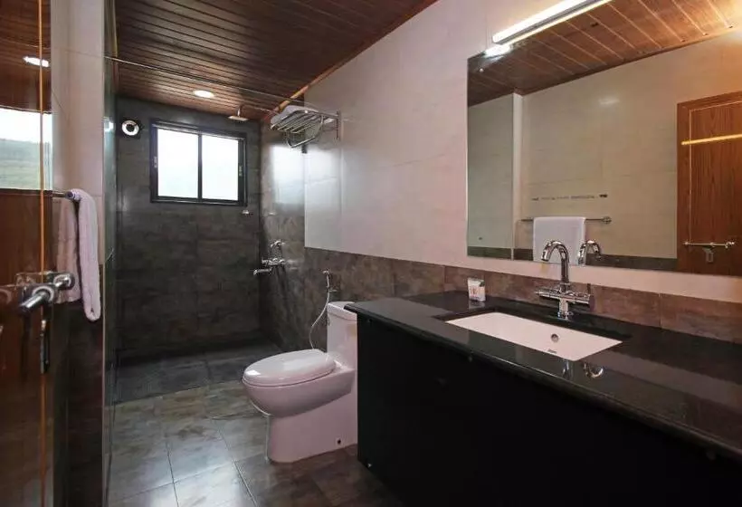 ホテル Capital O Coorg Treehouse