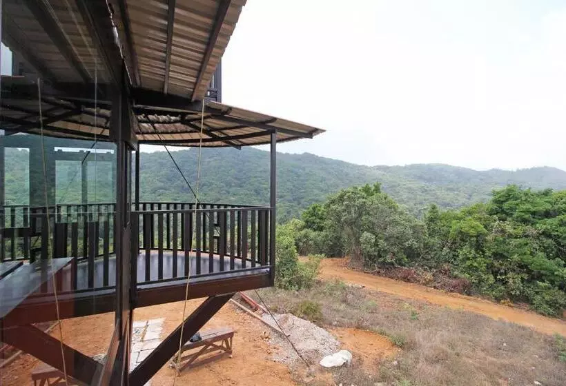 ホテル Capital O Coorg Treehouse
