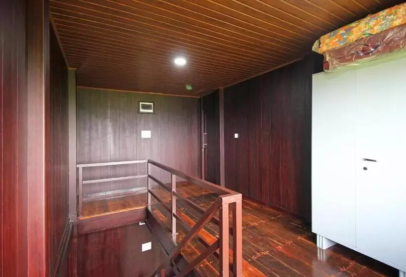 ホテル Capital O Coorg Treehouse