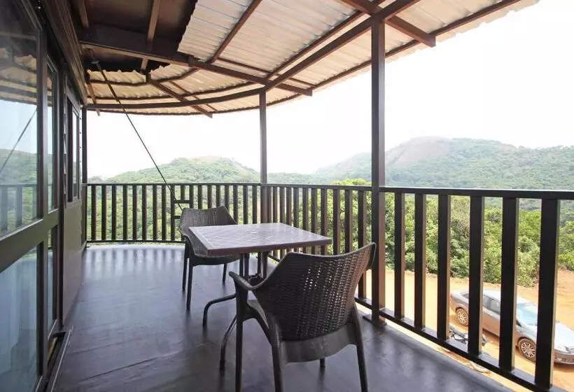ホテル Capital O Coorg Treehouse